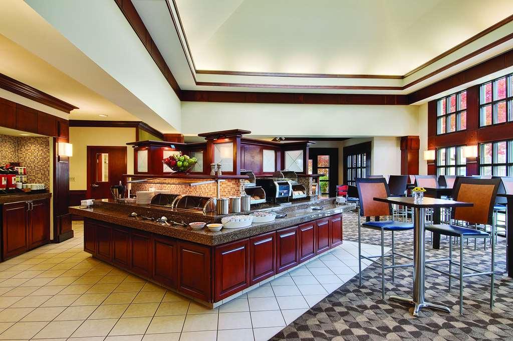 Hotel Hyatt House Boston Waltham Restaurant foto
